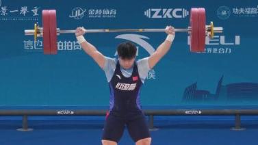 两则热点背 两则热点背